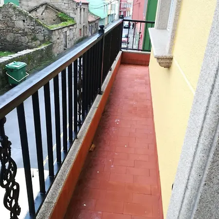 Rua Ramon Caamano Apartment Muxia