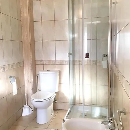 Rua Ramon Caamano Apartment *